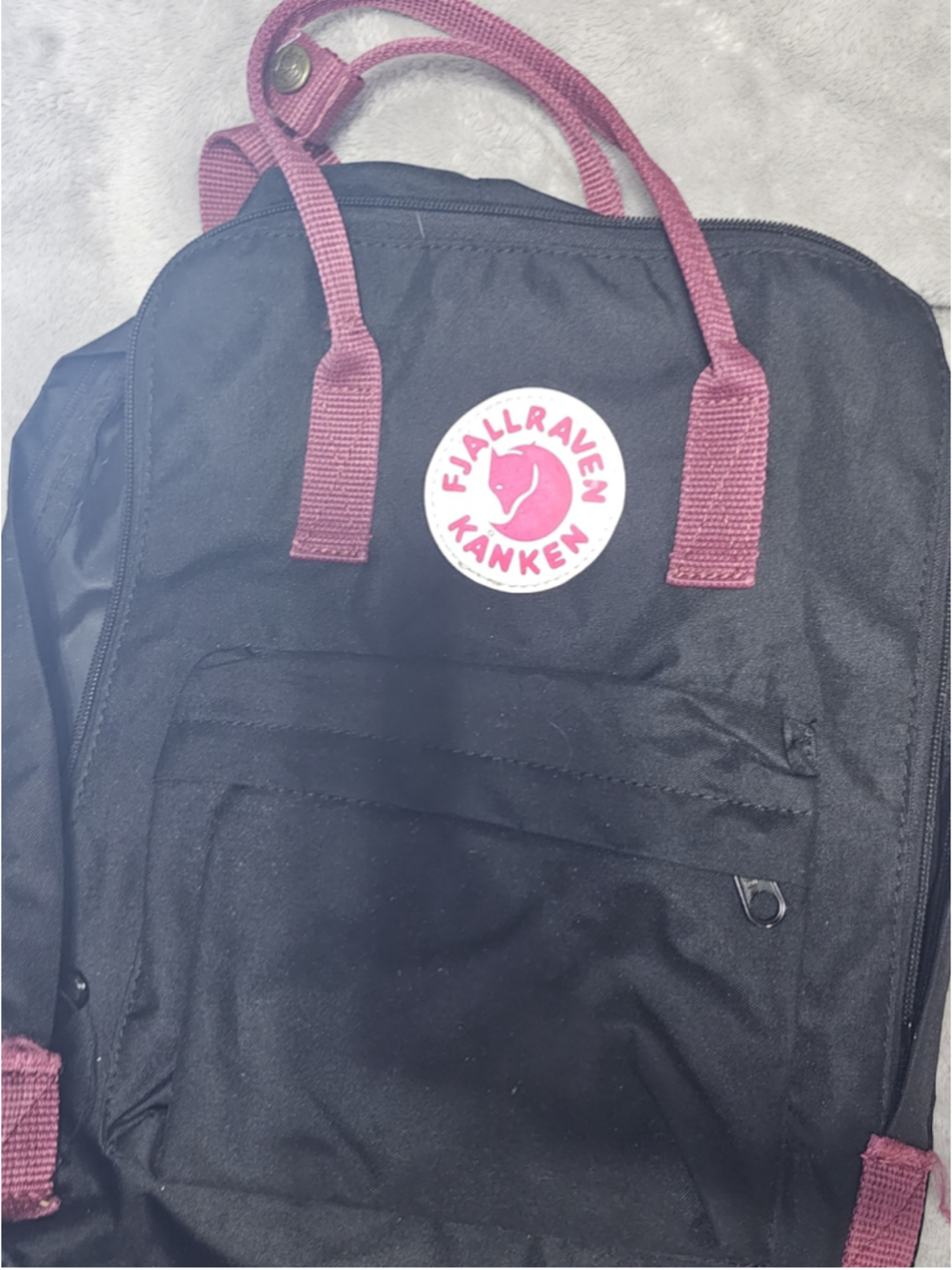 Fjallraven Kanken Backpack One Size Black and Pink